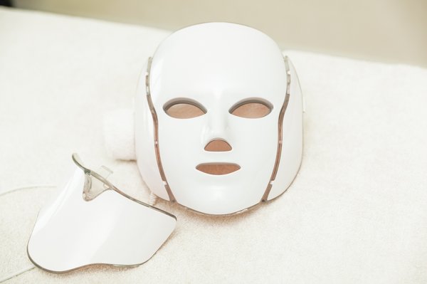Masque LED visage : l'impact visible avant et après usage